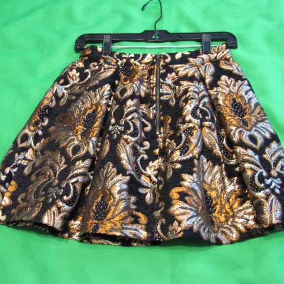 Gianni Bini Multi-Metallic Brocade Skater Skirt - Picture 6 of 7